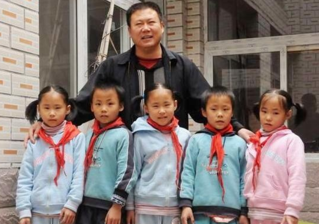 颜夕趣史|当年的全国首例“5胞胎”，现已时隔近20年，他们过得怎样？