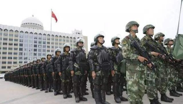 [秦军]如果现代1000名武警用近战战斗，能否战胜古代1000名秦始皇的精兵？