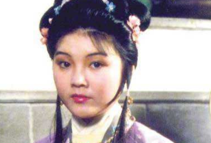 马晓晴|11岁被导演看中，与著名导演同居多年被抛弃，今复出无人认识！