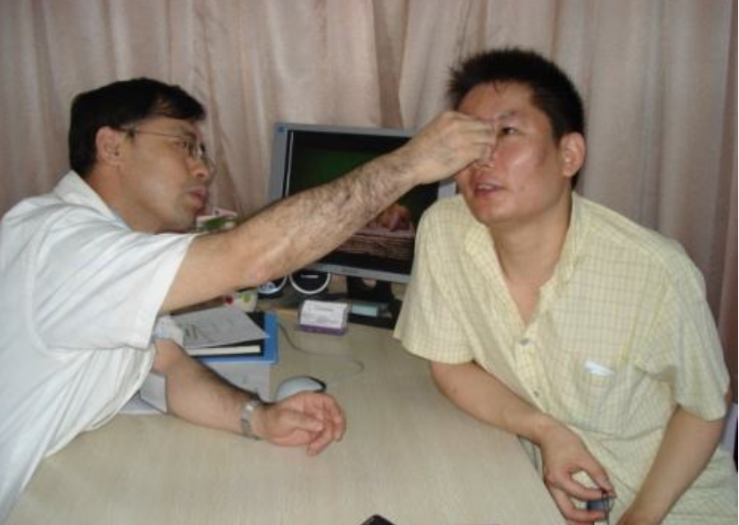 『谢娜』他强烈提议封杀吴京、谢娜、孙红雷，网友：先把自己封杀了！