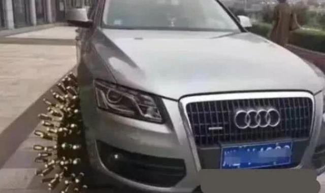 新车|女子开新车上班，却发现车开不动，下车一看后背发凉