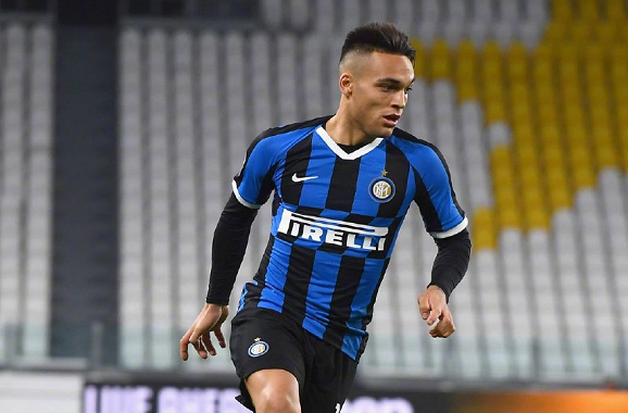 意甲@意甲球员身价排行榜！尤文新援力压劳塔罗登顶，C罗身价再度下滑