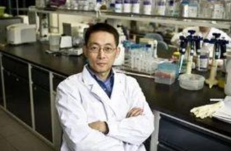 施一公|清华前任校长施一公，自创私立大学，扬言要超越清华北大，如今怎样了？