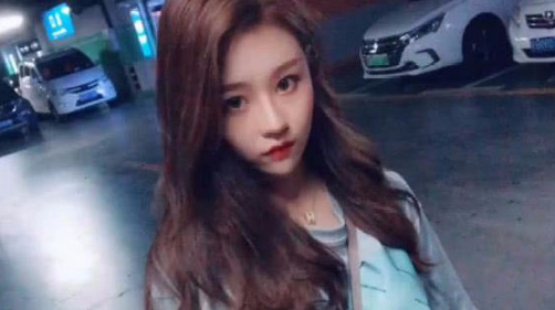 温婉|温婉为证明是没整容,连双手都不放过,网友:你是有多作?