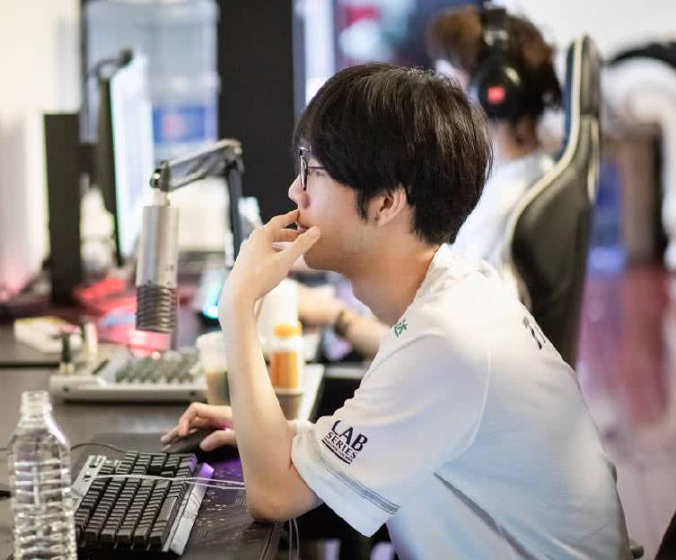 puff▲Rookie发呆，ThyShy道歉，Puff落泪，Ning王痛哭！