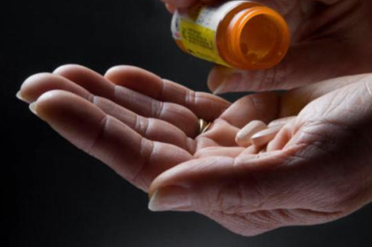 |患有艾滋病的人,从表面上能看出来吗?别让隐瞒毁了自己和他人