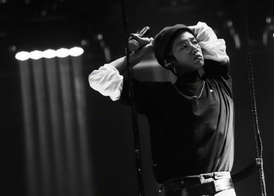 华晨宇|华晨宇的唱功在华语乐坛是顶级的存在，他有思想、有灵魂