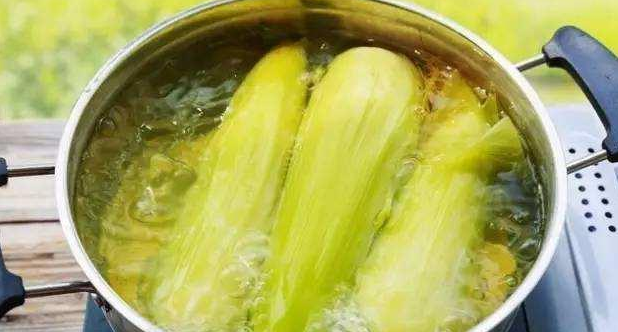 #玉米#煮完玉米的水直接倒掉？太浪费了，看完才知道作用真的太大了！