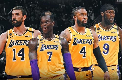 勒布朗·詹姆斯|12人轮换,3人被弃用!湖人核心10人确定,詹姆斯创造新纪录