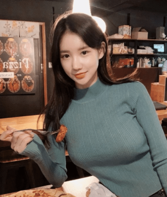 dj|韩国仙女级DJ火了，“韩国第一女DJ”地位不稳，堪称“加强版”刘亦菲！