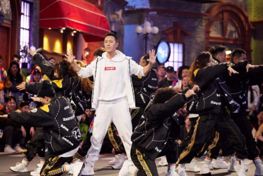 湖南卫视|被湖南台永久封杀的明星，第四个已被全国封杀：作死就不能原谅！