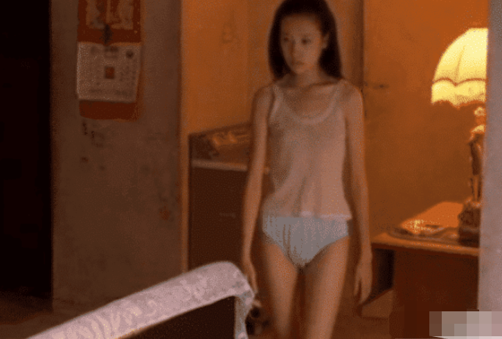 董洁@董洁年轻时有多撩？教科书式的演技堪称是经典，网友：“牺牲”还挺大