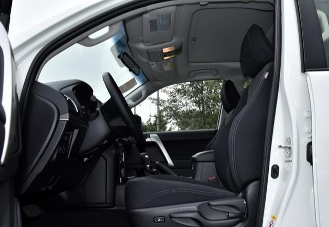 轮胎|堪称路上“坦克”,真正“越野王者”,10年只换2轮胎,开坏都难