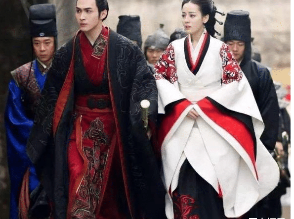 沙皇|古人为什么把东西放袖子里,还不会掉出来,真是聪明