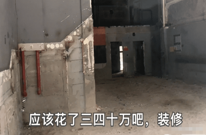 |因房东不让转租，店主将40万的装修全部砸掉，将门面恢复成毛坯房