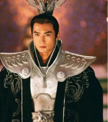 『宝莲灯』谁还记得宝莲灯，男主男二没大红，小配角如今混得生风水起