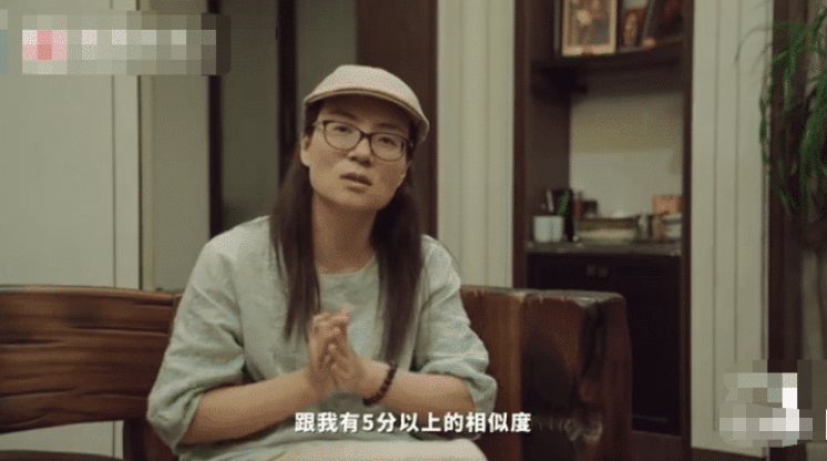 『苟晶』顶替苟晶上大学的女子今过得如何？父亲“铺路”都不会走，沦为摆地摊！