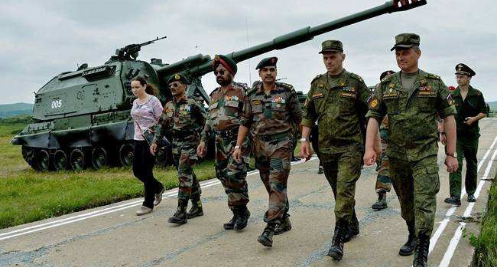 俄罗斯@印防长连夜“赴俄求援”，俄高官集体拒绝与其见面，普京：这态度很明确！