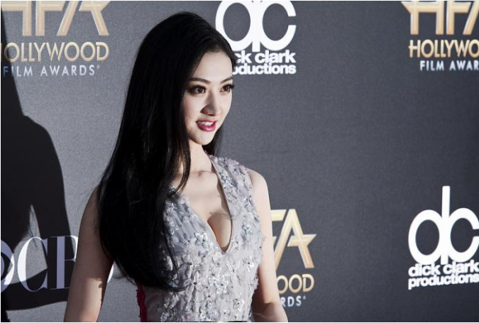 『景甜』景甜10年前青涩旧照曝光，当看到原图那刻，简直难以相信自己眼睛