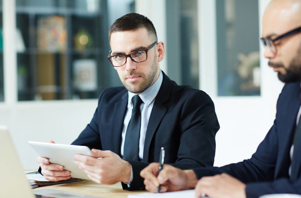 @职场潜规则：获取领导的赏识，从以下四个细节入手，上升空间大