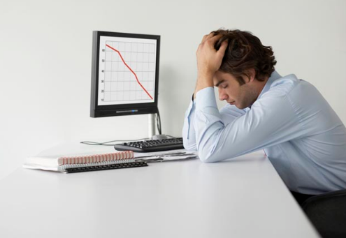 『』你的直接领导逼着你辞职，但上边的大领导不希望你走，遇到这种情况，应该这样做！