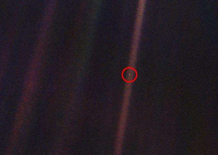 旅行者|飞行64亿公里，旅行者1号拍的一张照片，让科学家感到迷茫