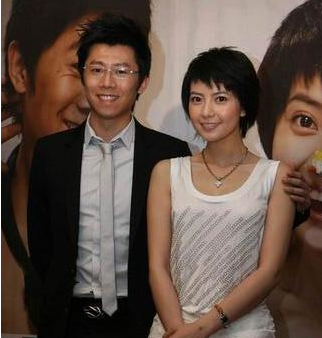 高圆圆|看了高圆圆年轻照片, 再看袁泉照片, 才懂夏雨为啥会吃“回头草”