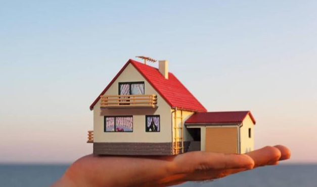 央媒释放楼市最新消息，一类人麻烦来了，而另一类人“乐开花”？