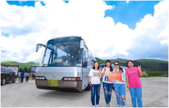 职场故事|公司允许员工带孩子团建，员工带儿子参加，老板却说你回去吧
