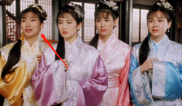 巩俐|《唐伯虎点秋香》中她才是“最美”，颜值完胜巩俐，19岁女儿也不遑多让