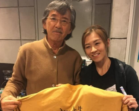 #香港#还记得香港最美搬运工吗?因颜值“超标”而红极一时,如今怎样了