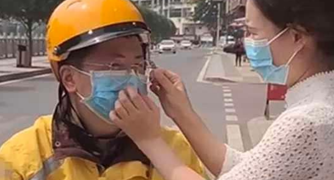 教师|在属于自己的时间内，教师只要不违反相关的规定，做什么是老师个人的事情！