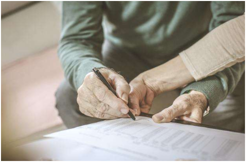 『阿里巴巴』我在百度，女友在阿里，晒出2人毕业一年总收入，网友：加班再多都愿意