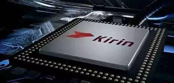 『华为荣耀』麒麟820 VS 高通骁龙865，高通很无奈。