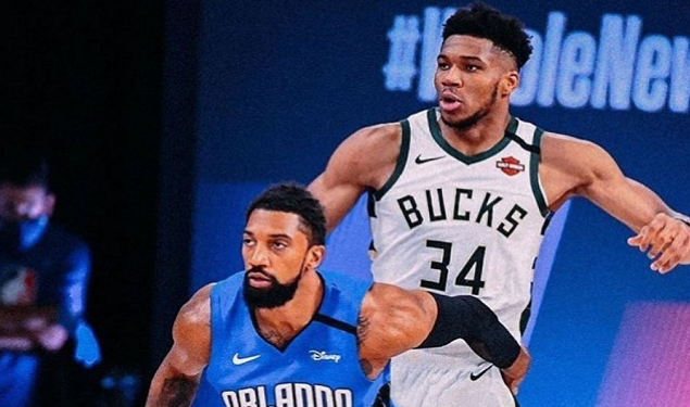 警察|总分1-1平!雄鹿111-96复仇魔术,字母哥28+20,武切维奇32+10