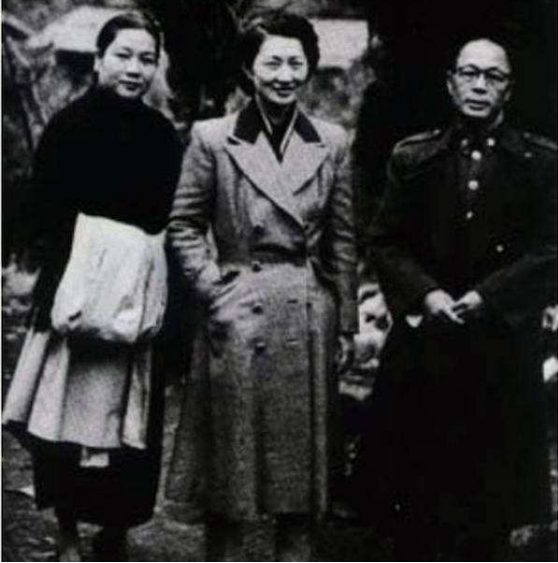张学良|还原张学良原配夫人的老照片，美丽雍容华贵，却也留不住丈夫的心