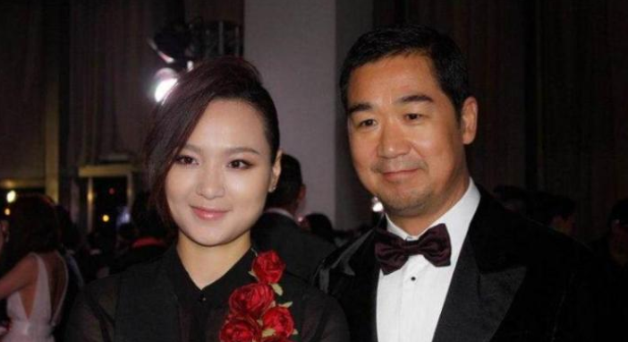 【刘亦菲】三位“清纯”的干女儿爆红至今，不幸的她却被睡多次导致怀孕