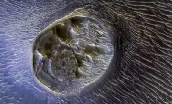 『火星』火星真的存在生命吗？科学家：火星生命或比人类更高级，可能发生过核战！
