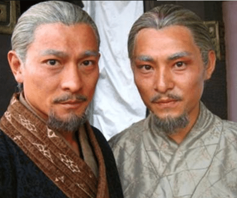 陈小春|明星和替身的合照,以为陈小春已经够像了,最后一位娶了本尊的前任!