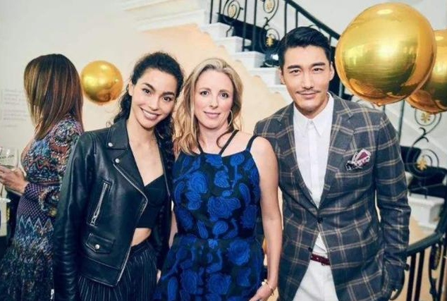 胡兵|被誉为“中国首席男模”，因太帅被英国富婆看中，今49岁现状成这样！