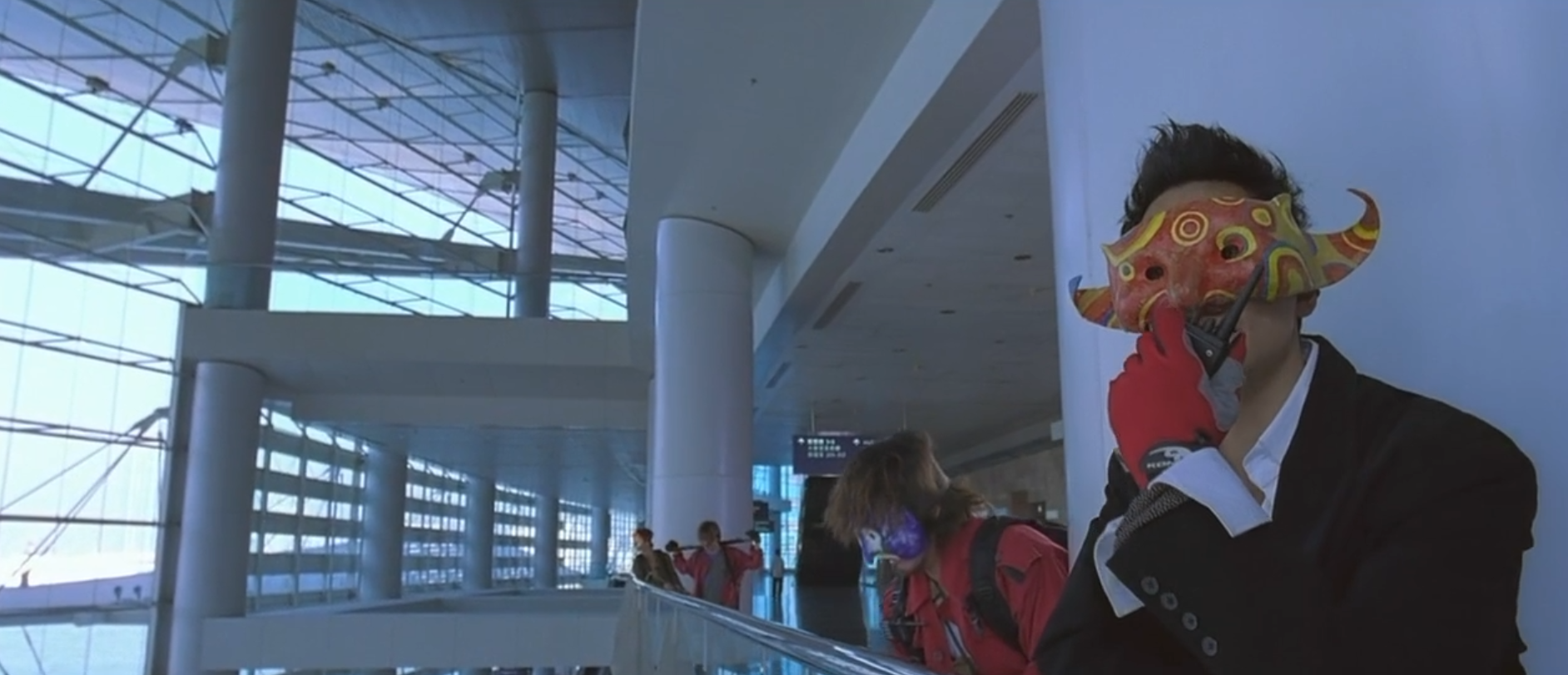 「成龙」2004年,为拯救香港电影,成龙一路超支花1.2亿拍《新警察故事》