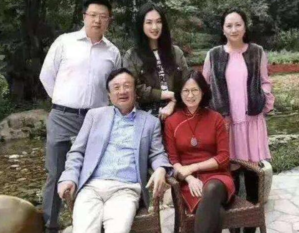 任正非：任正非3个孩为啥不同姓？孟晚舟、任平、姚安娜的起源在婚姻