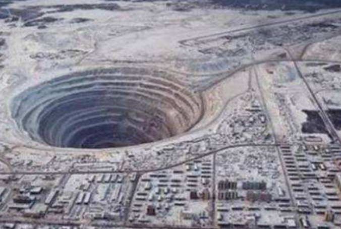 ▲苏联曾想挖通地球，却为何在关键时间突然停手？亲历者说出真相