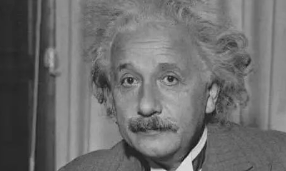 「清华大学」如果爱因斯坦参加中国高考，考上北大清华的几率会有多大呢？