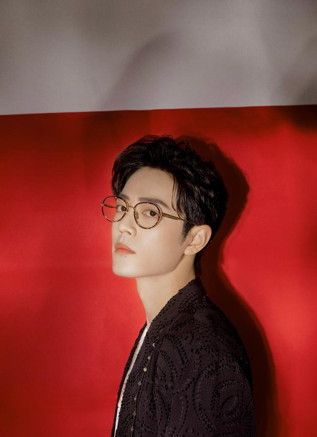 『肖战』肖战又被夸了！这次夸他的人，是乐坛前辈