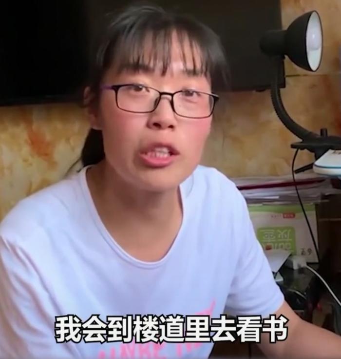 [女孩]最新报道，顶替者低于分数线243分，农家女：我就想知道谁给她的通知书