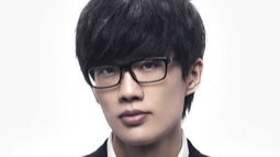 #许嵩#桃园歌手许嵩，外界议论早已过气，演唱会门票一票难求