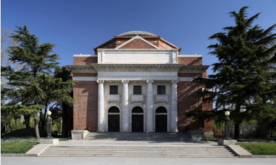 大学|这所“大学”自愿降为“学院”,却不费吹灰之力成985高校,真牛