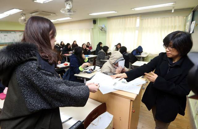 考研▲考研分数刚好压线,打算调剂B区?一首“凉凉”送你!