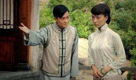 杨志刚|杨志刚拍戏从不漫天要价，但唯独有个条件：要带着老婆一起